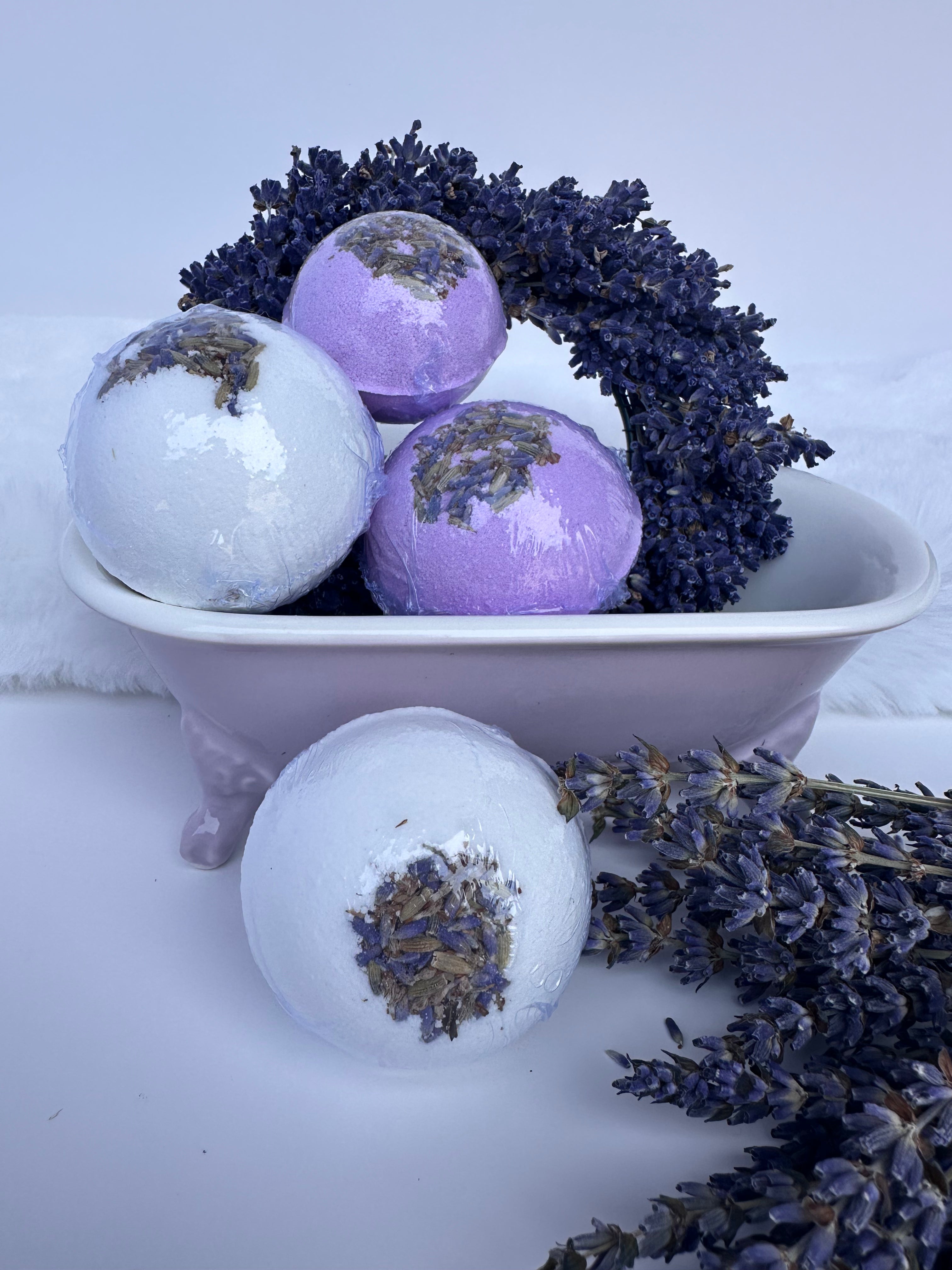 Lavender Bath Bomb 3.2oz